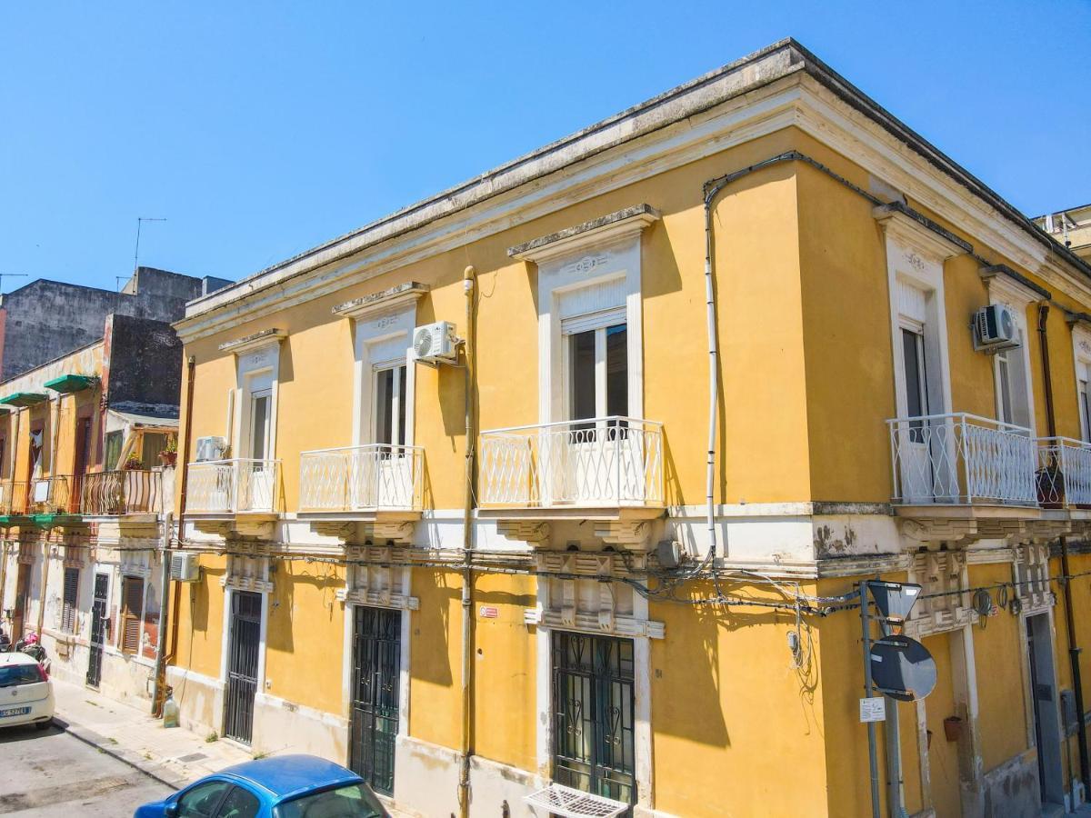 Ficu Palace Сиракуза Екстериор снимка